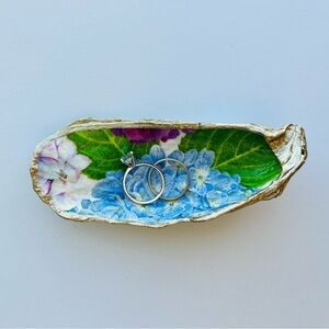 Handmade Oyster Shell Ring/Trinket Dish with Hydrangea Pattern and Gold Trim